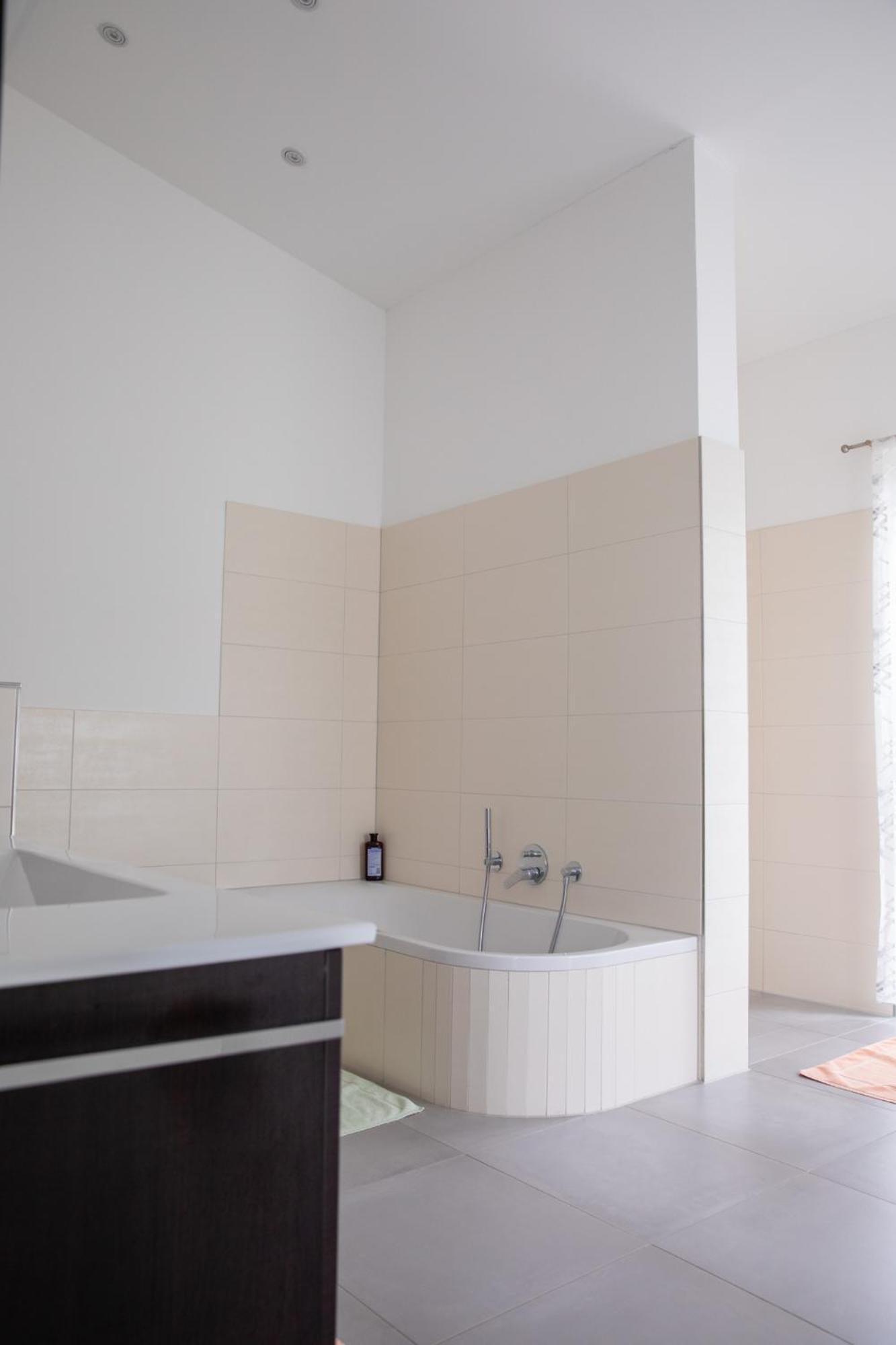 Schoene Deluxe Homestay